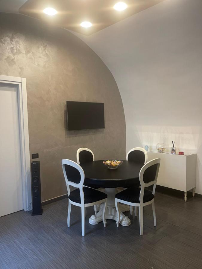 Plebiscito Home Napoli Esterno foto