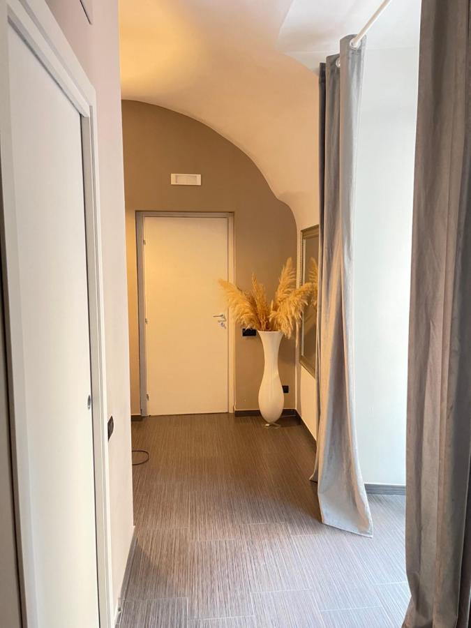 Plebiscito Home Napoli Esterno foto