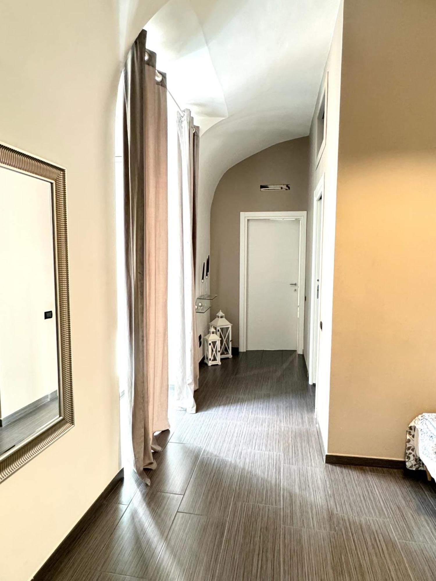 Plebiscito Home Napoli Esterno foto